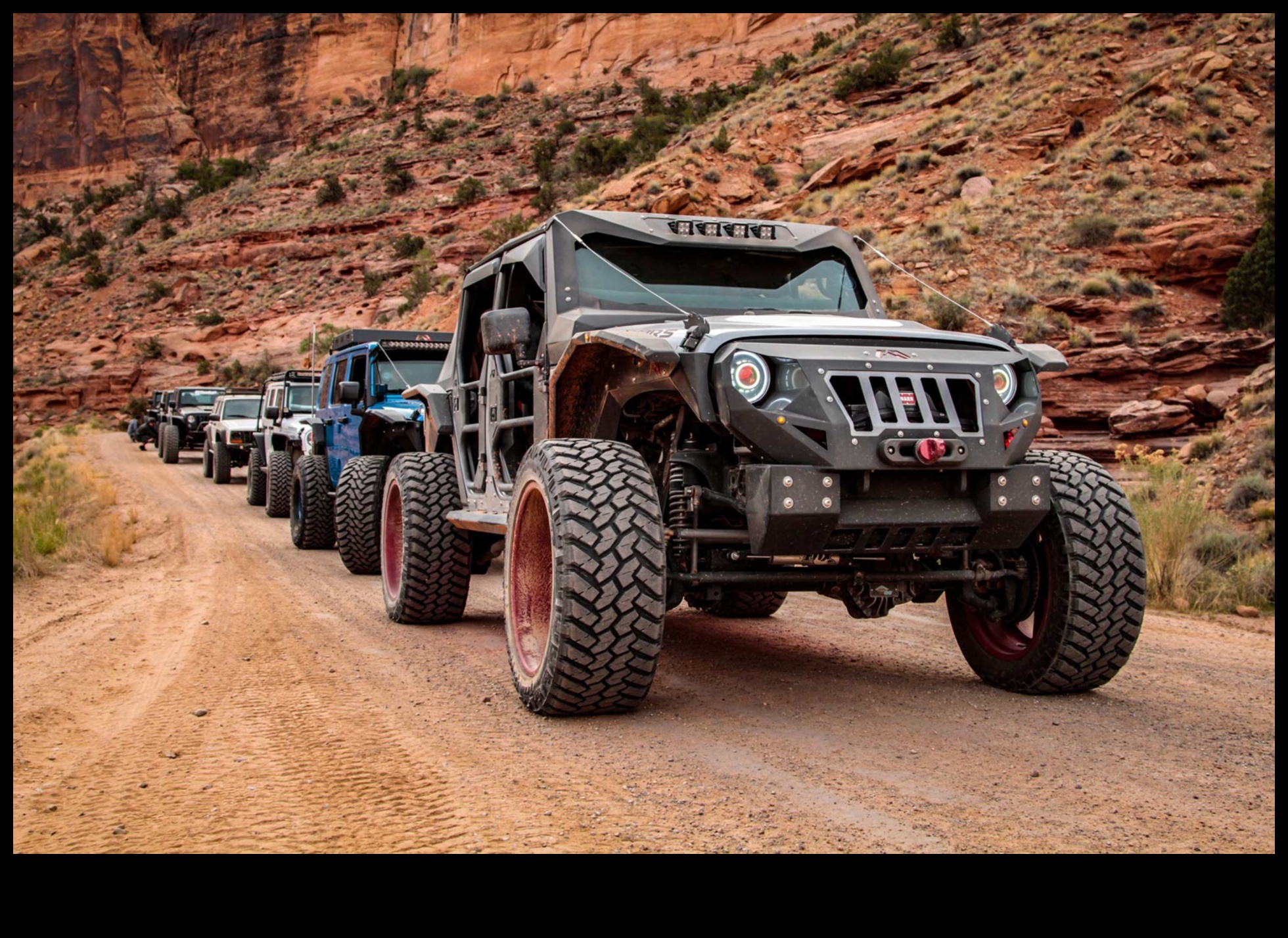 טיטאני שטח: רכבי שטח לכל נוף